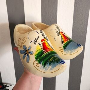 Holland Windmill Dutch Clogs Decor